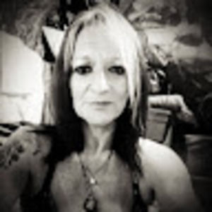 Meet your Posher, Joyce